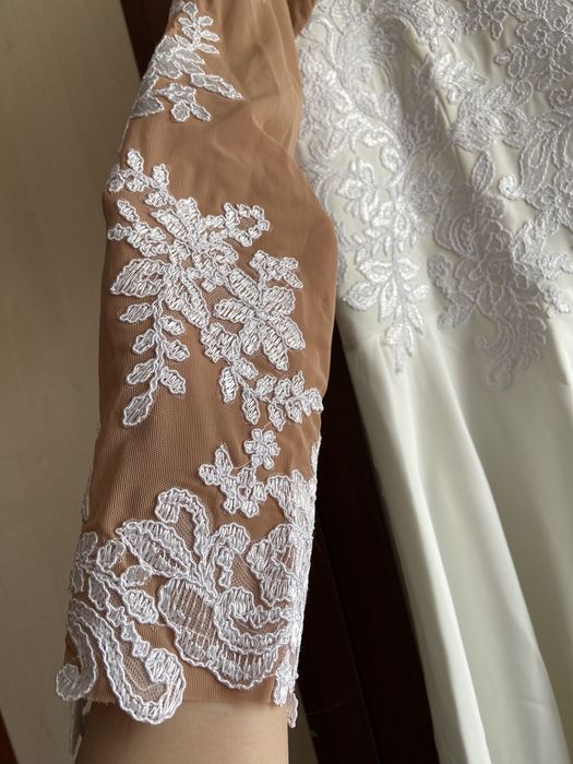 Продам платье