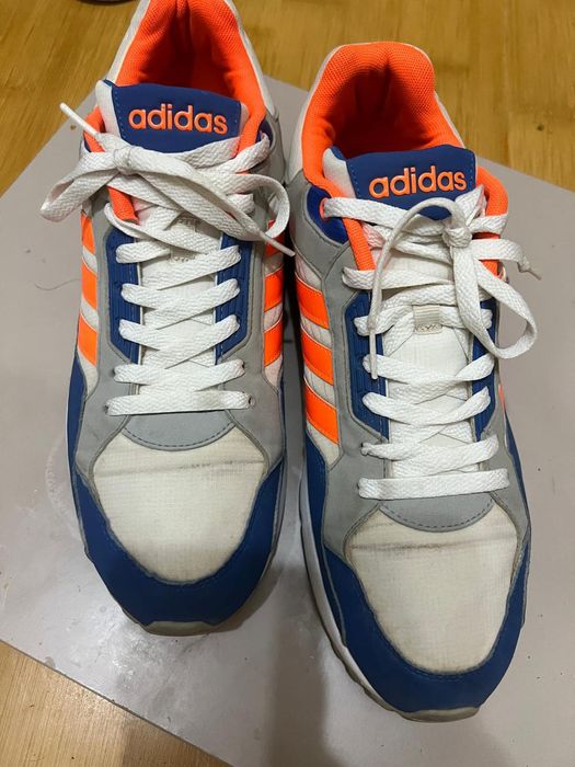 Кроссовки adidas