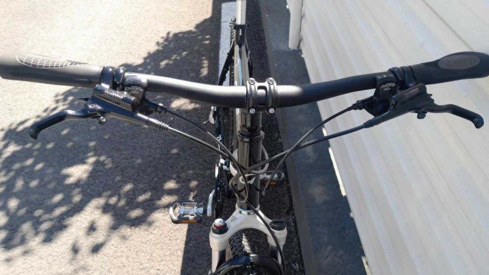 Vand bicicleta GUDEREIT roti 29 cu fr pe disc hidraulica