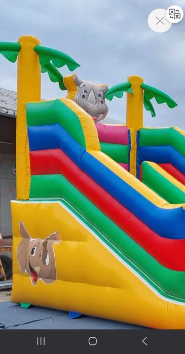 Надуваем батут Сафари