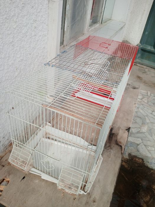 Клетки для птиц срочно не дорого