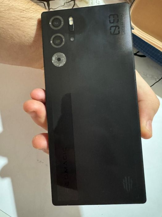 RedMagic 9 Pro 12GB RAM Snapdragon 8 Gen 3