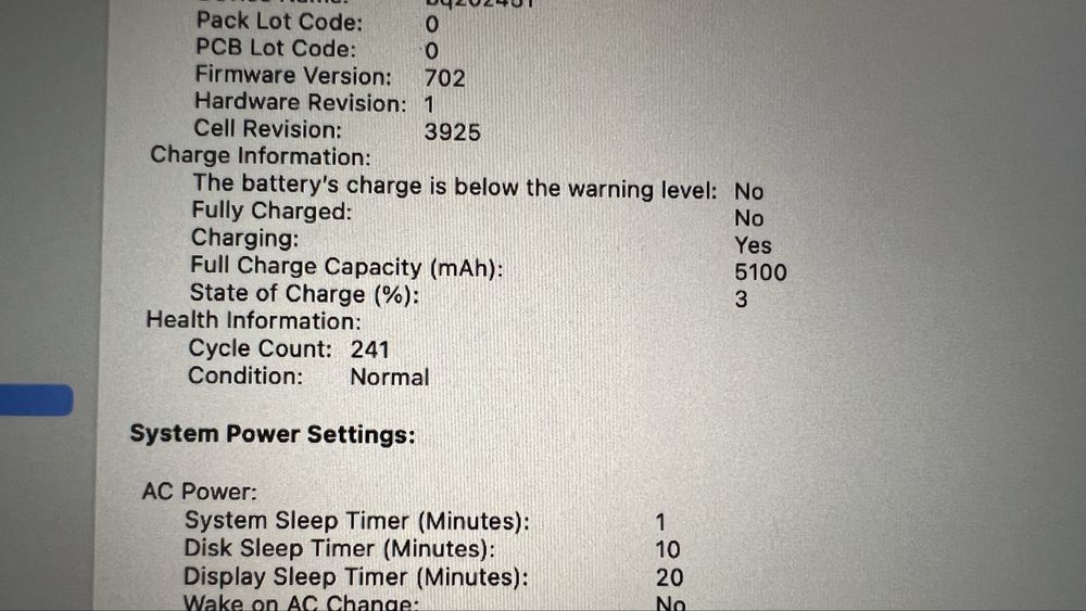 MacBook Pro 15 inch A1707 16GB ram 512 GB SSD touchbar