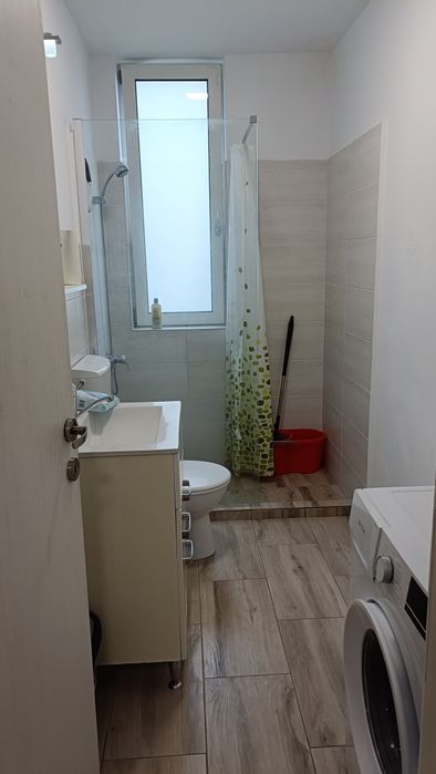 De inchiriat / Inchiriere apartament cu o camera / garsoniera 38 m²