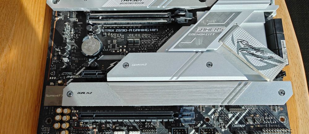 Дънна платка / Дъно ASUS Rog Strix Z690-A Gaming WiFi Mainboard