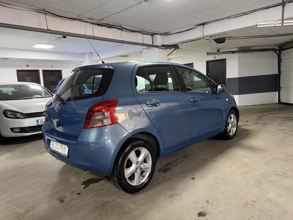 Toyota Yaris Automata 1.3 VVT-i 98.000km