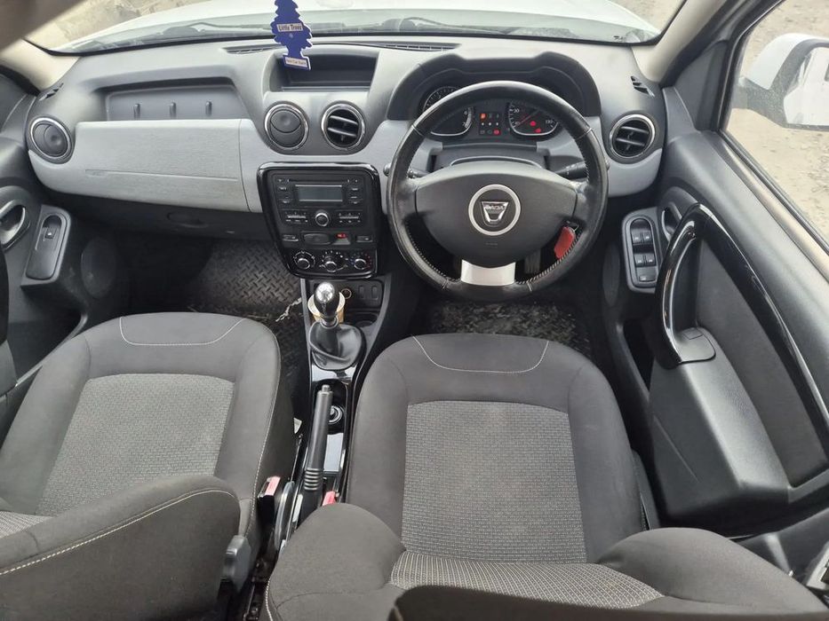 dezmembram dacia duster 2013 1.5 dci 4x2 capota fata /bara fata/ aripa