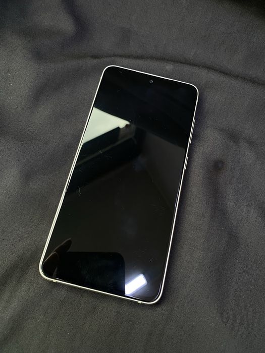 Samsung S21 fé.