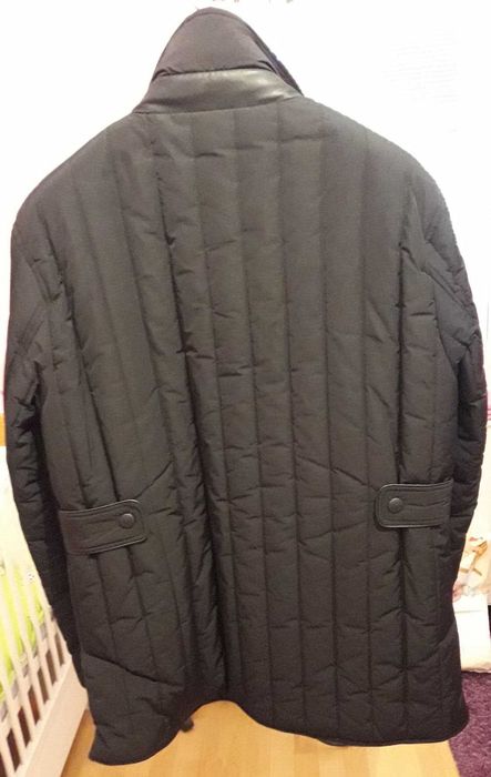 Geaca iarna barbat groasa  marime XL culoare negru Italia