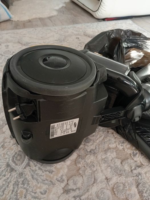 Aspirator Samsung SC15F50V3 1500W oferta – puternic, impecabil, fără perie