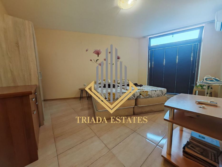 Продава се Тристаен апартамент в Созопол - 69 кв.м за 983 €/кв.м - Снимка #1