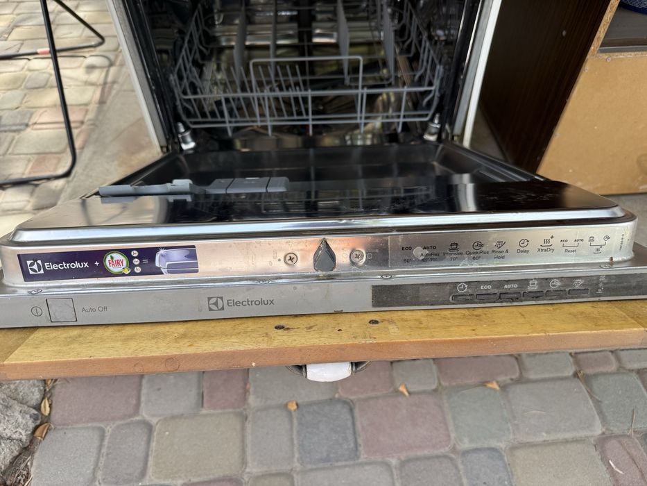 Посудомоечная машина «Electrolux”