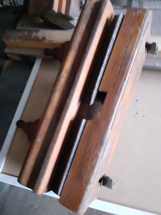 Продавам рендета