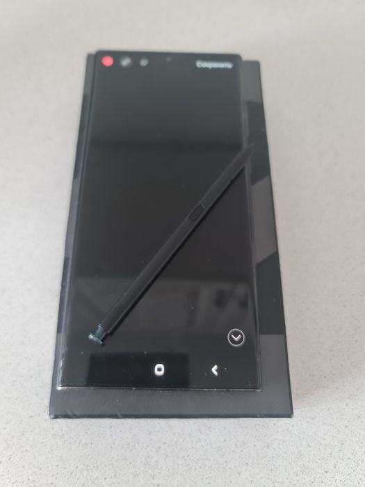 Продам Samsung Galaxy S22 ultra