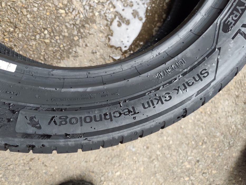 215/55/18" 4бр Uniroyal rain sport  5,dot2720,7-8mm