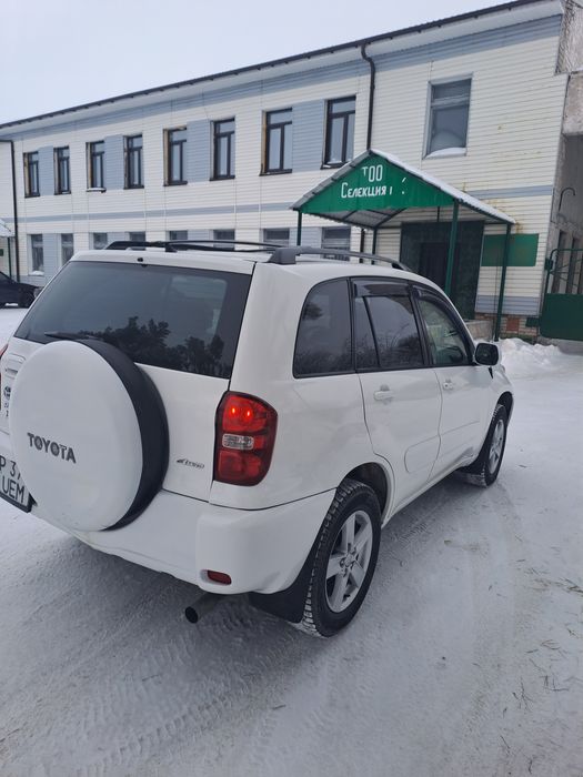 ПродамТойота RAV4 2003Г