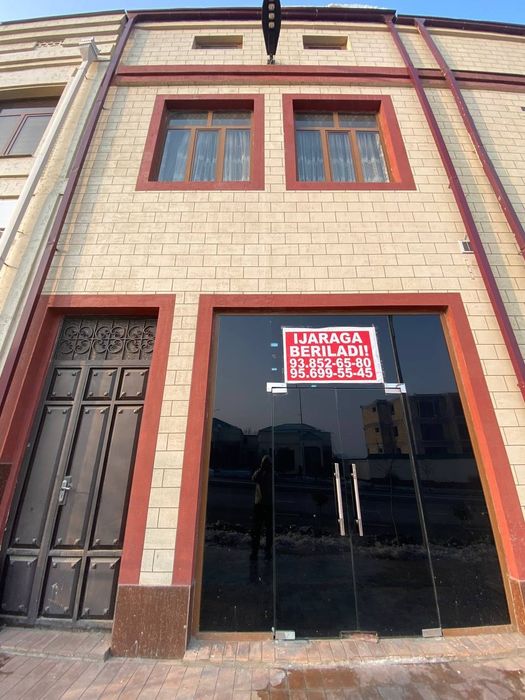 1 Etaj Magazin  50m kvadrad