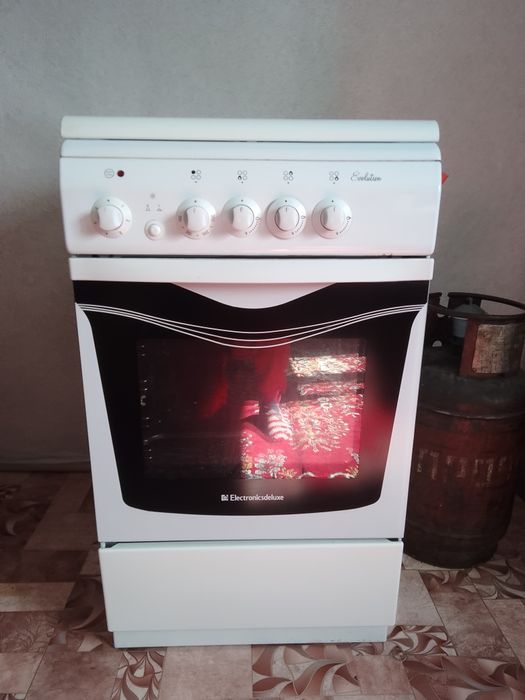 Продам газ плита