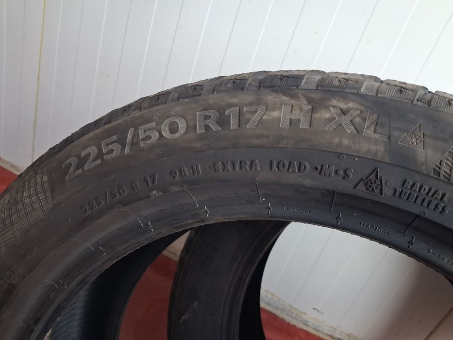 Зимни Гуми Cotinental 17 ки