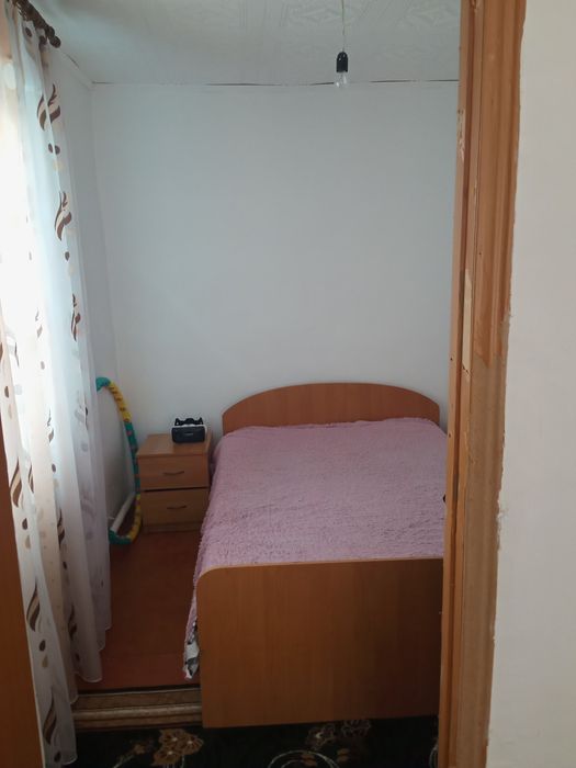 Срочно! Продам два дома в одном участке