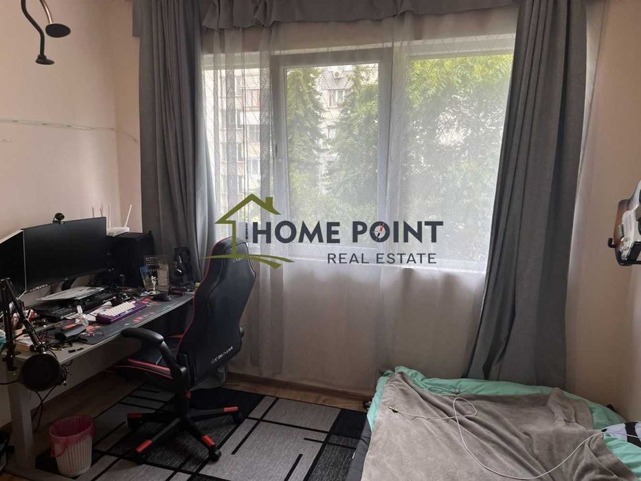 Дава се под наем Двустаен апартамент в Варна, Окръжна болница - 57 кв.м за 257 € - Снимка #1