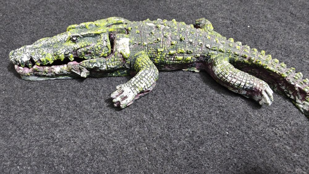 Украшения для аквариума / террариума