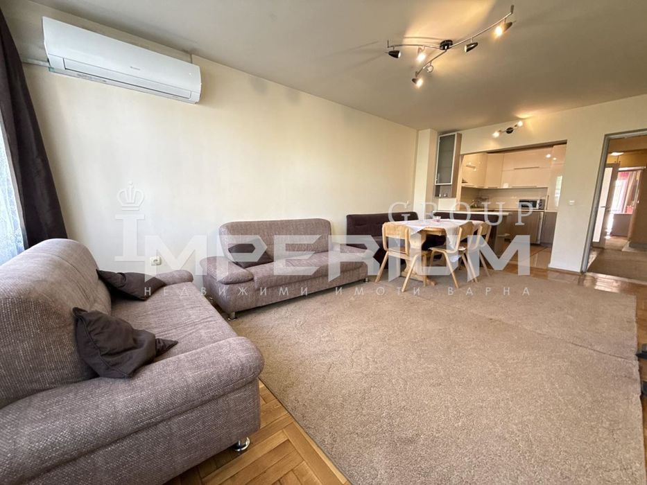 КЛЮЧ В АГЕНЦИЯТА! Голям ТРИстаен апартамент под наем - Лятно кино Тра