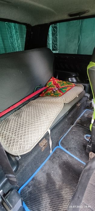 Продается машина ВАЗ-21213 >