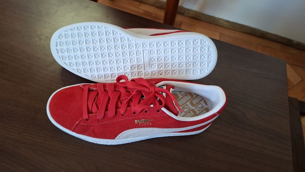 Papuci Puma, model Suede Classic XXI