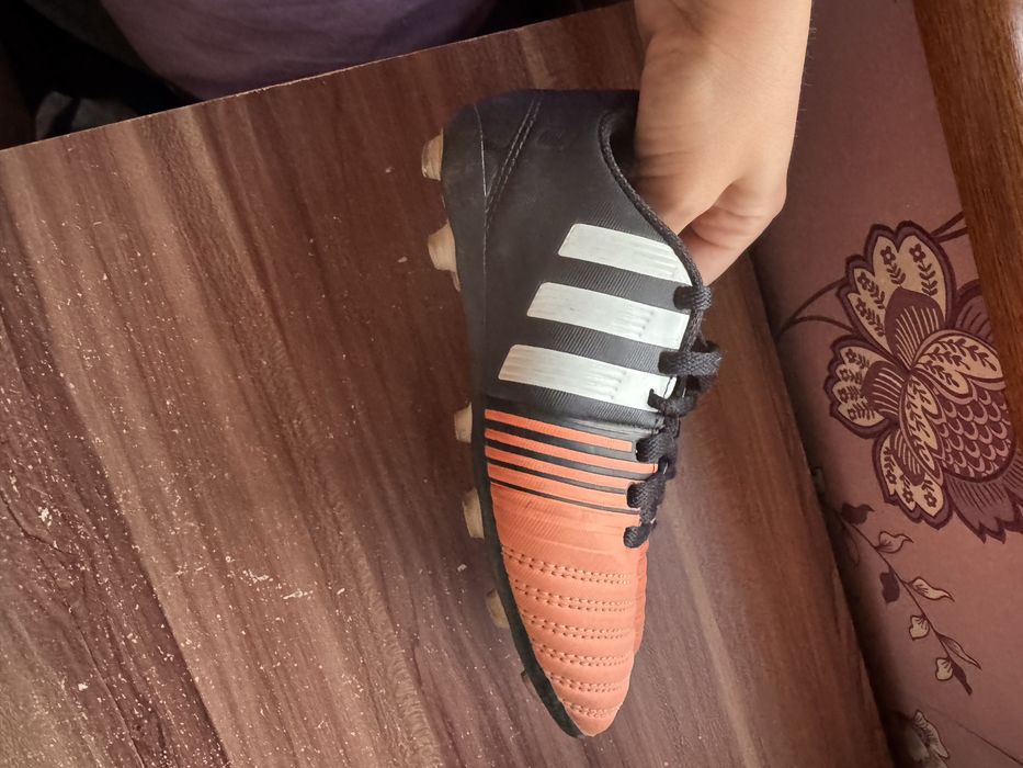 Детски бутонки Adidas