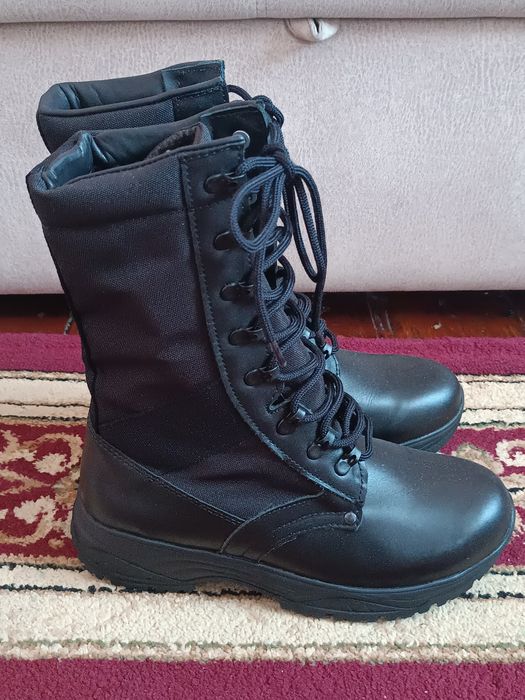 Военный обувь Берцы