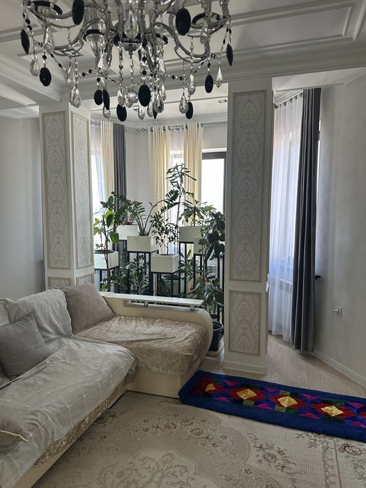 Подставка для Цветов .