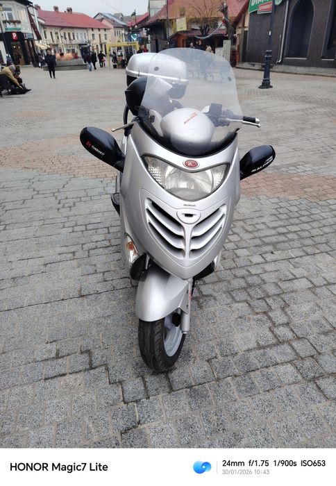 Vînd scuter kymco grand Dink 150