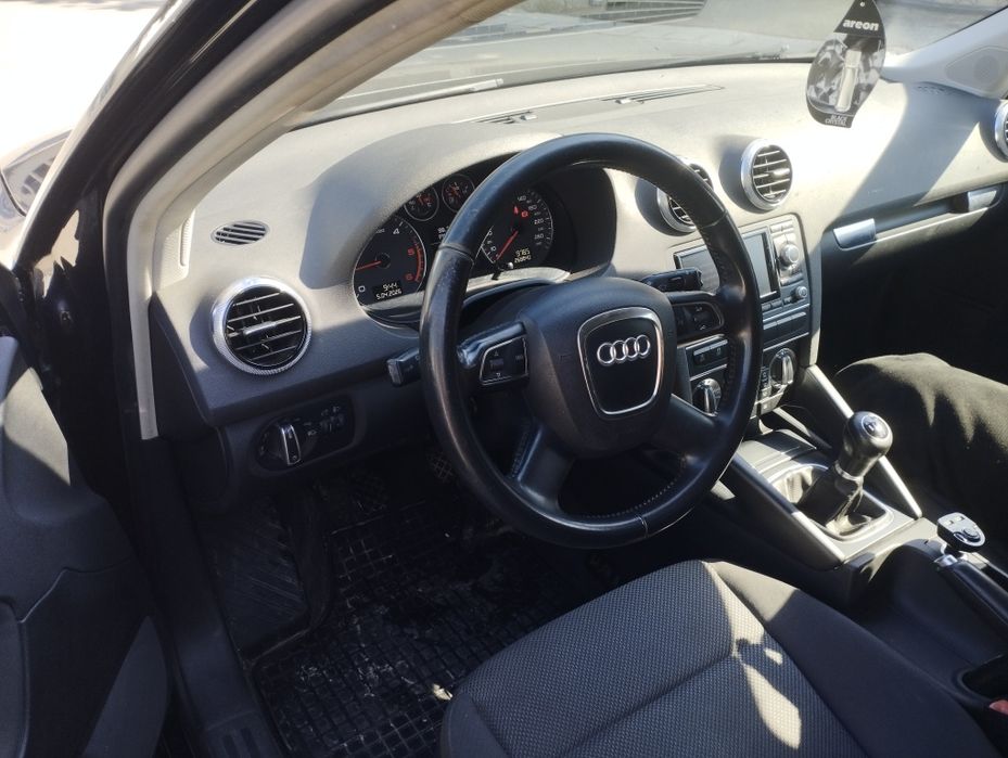 Vând Audi A3 1.6 TDI 2012