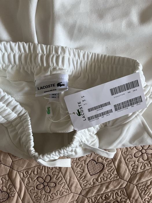 Pantaloni lacoste