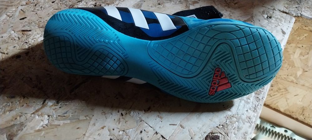 Adidasi futball pentru fete 38 1/2