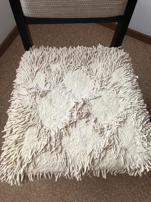 Продам накидки на 4 стула