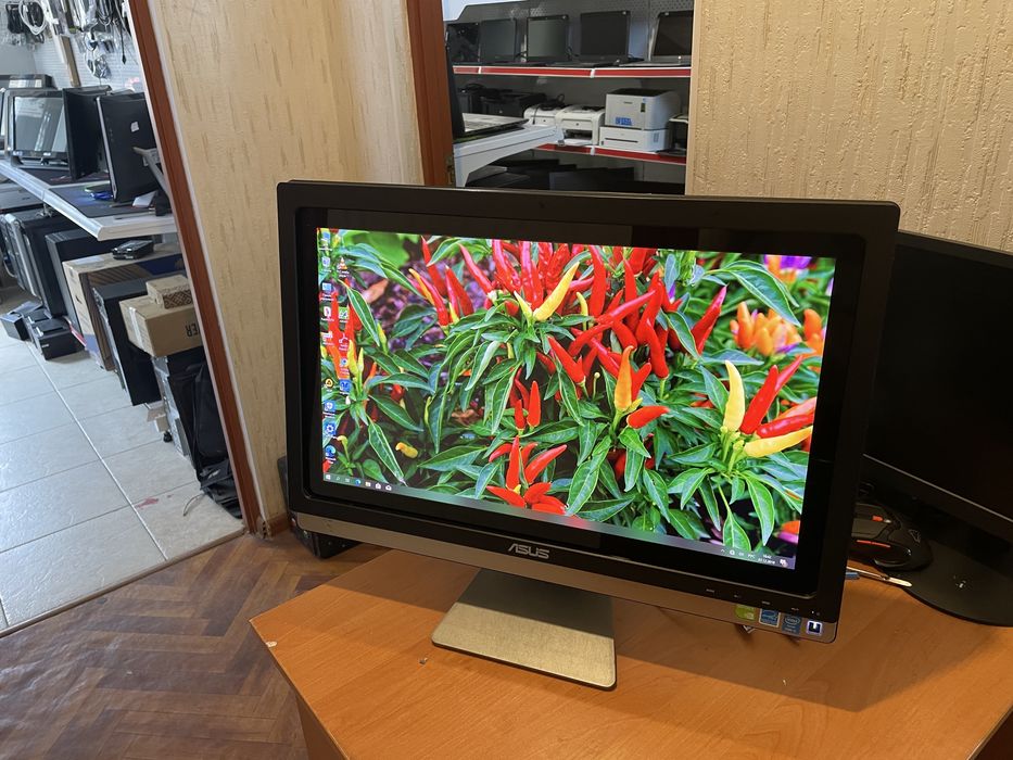 Моноблок сенсор Asus Core i5, SSD 128Gb