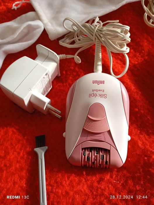 Epilator Braun  si Carerra