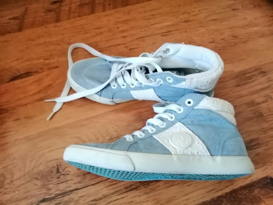 Дамски  кецове...