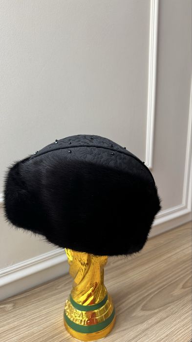 Норковая пилотка