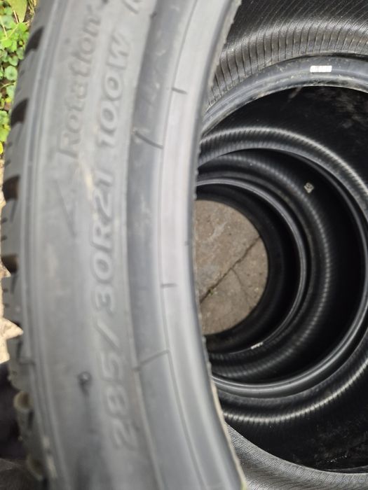 285 30 21 Anvelope de iarnă Hankook Noi