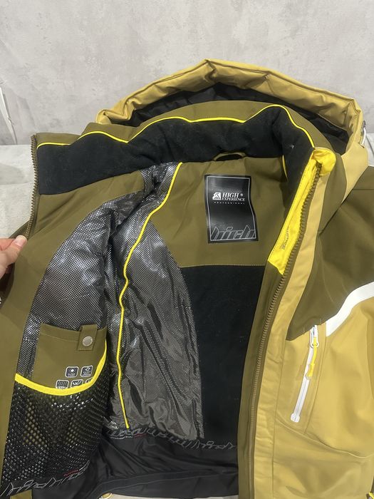 Продам лыжный костюм