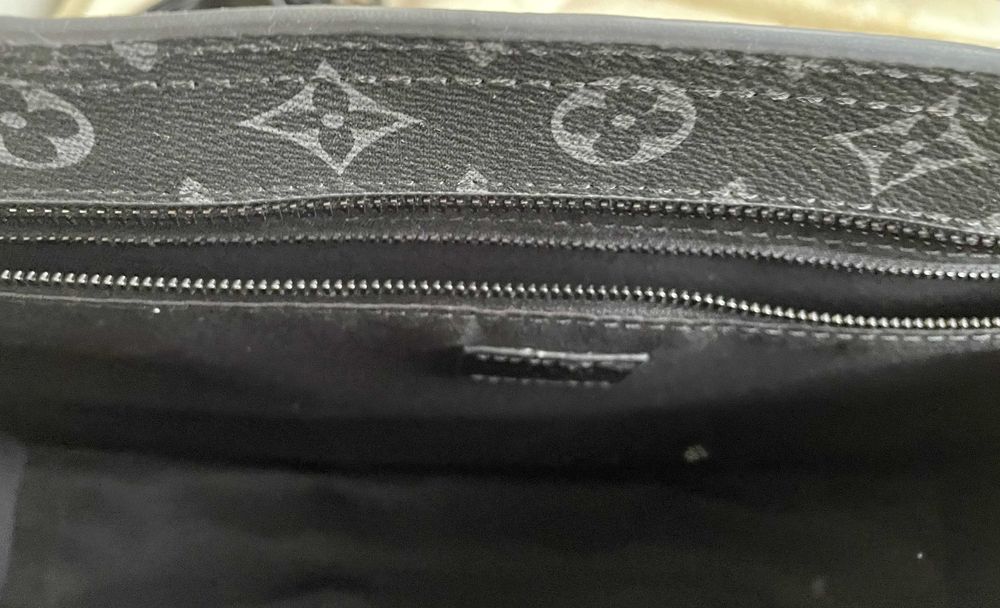 Geanta eleganta Louis Vuitton