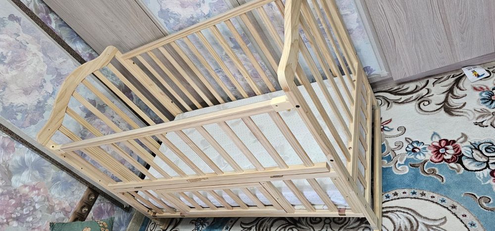 Продам манеж новый!