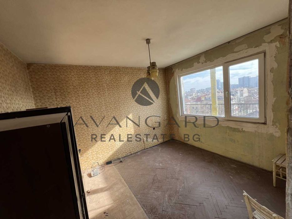 Продава се Тристаен апартамент в Пловдив, Център - 74 кв.м за 1283 €/кв.м - Снимка #4