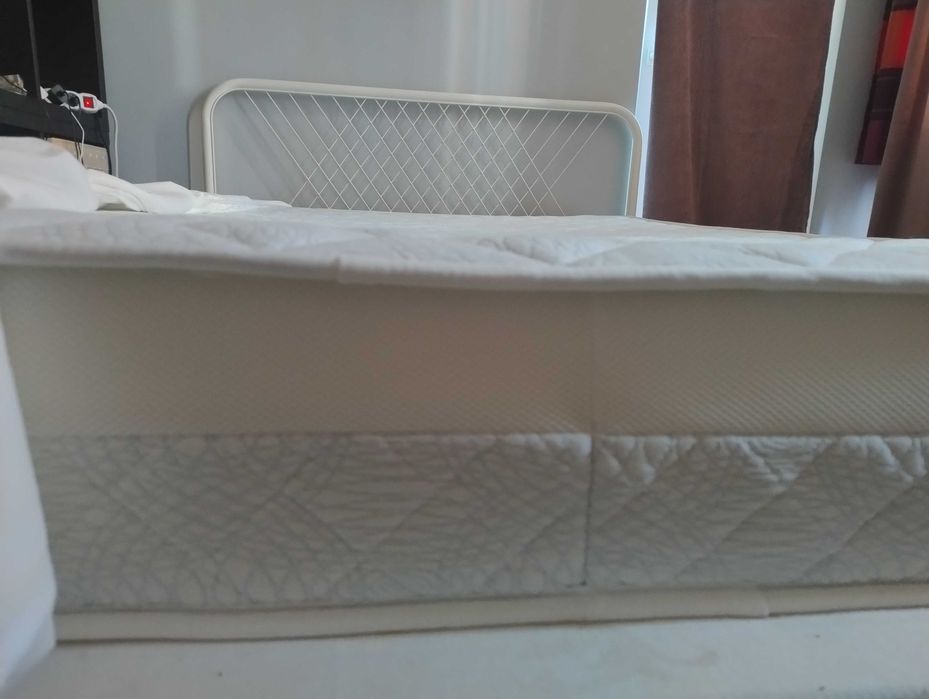 матрак 144х190 като нов