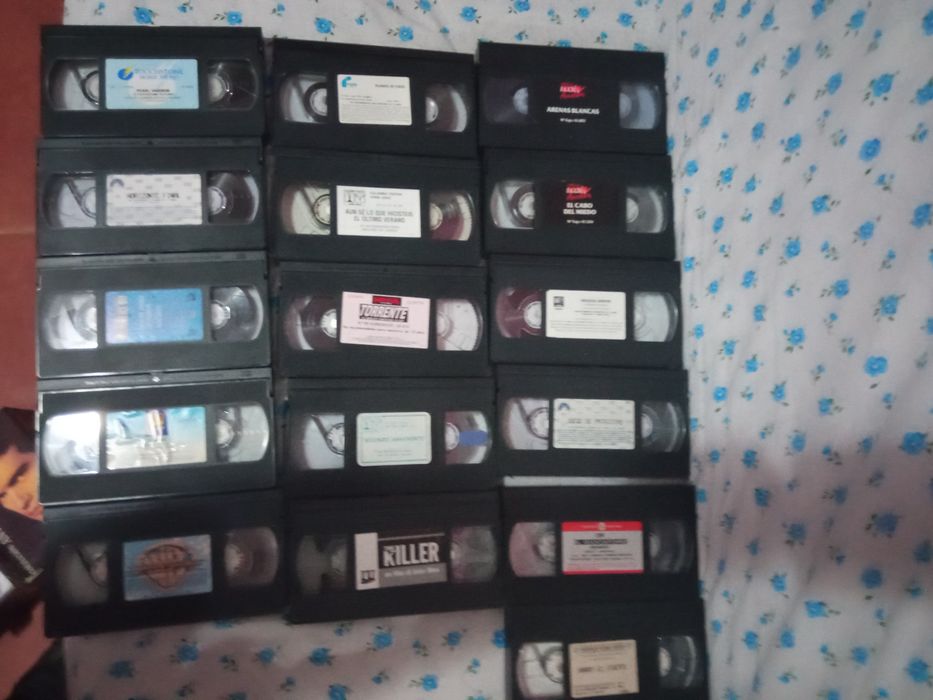 Casete video VHS,Dvd SI Carcase dvd