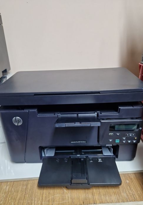 Hp laserJet Pro MFP M125nw wi-fi в хорошем состоянием