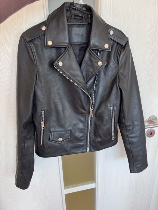 Яке от естествена кожа с ципове S Mango